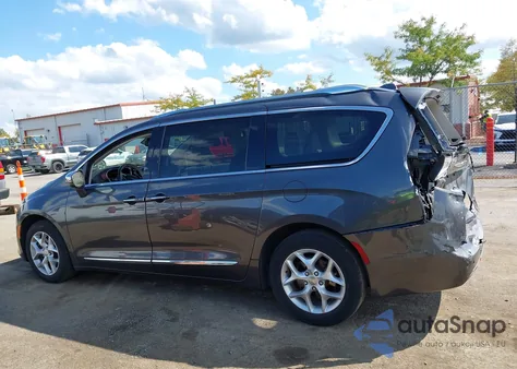 2019 Chrysler Pacifica Limited z USA, uszkodzony, nr VIN 2C4RC1GG6KR720693